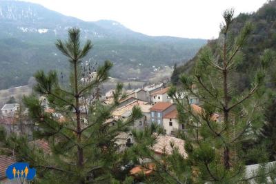 Village de La Beaume vu d'en haut.