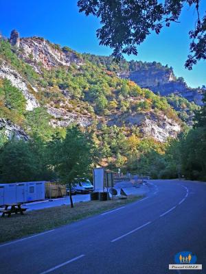 Le départ au Pont de Boulc est encore dans l'ombre.