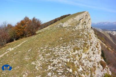 Rochers de Chironne - Une ligne d'arête bien pentue.