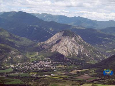 Luc-en-Diois, vallon de la Rochette et le Pic de Luc