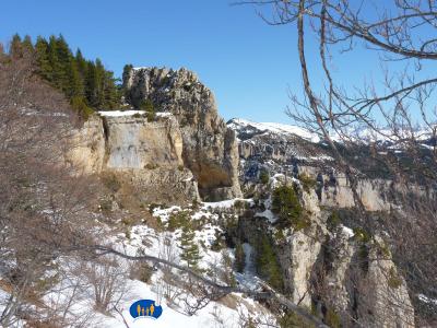 Vue sur les rochers juste avant l'arrivée sur le plateau.
