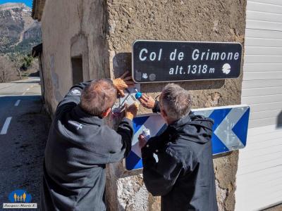 Au col on barre !!! 80183c
